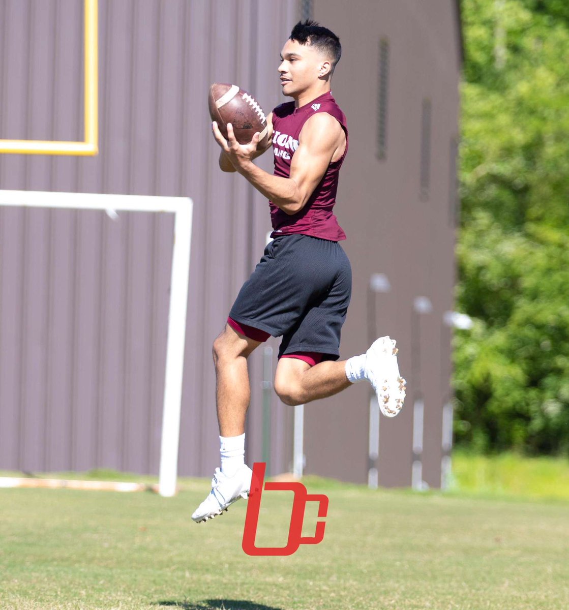 CKMiller15's tweet photo. I put in some good work today. Many are hungry, but few are willing to eat. I got more pictures coming from today's workout as well. https://t.co/pmiznXurvL