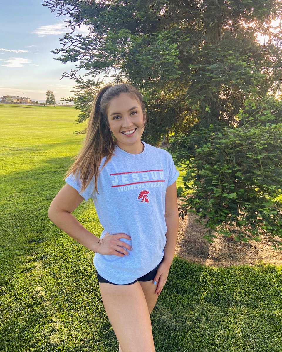 AdalinGarrett's tweet photo. Excited to announce that I have committed and signed with William Jessup University to further my athletic/academic career. Thank you to all the coaches and family who have helped me along the way. #nationalcollegedecisionday #wsoc#gowarriors💙❤️⚽️ https://t.co/dsU4BLI8Zf