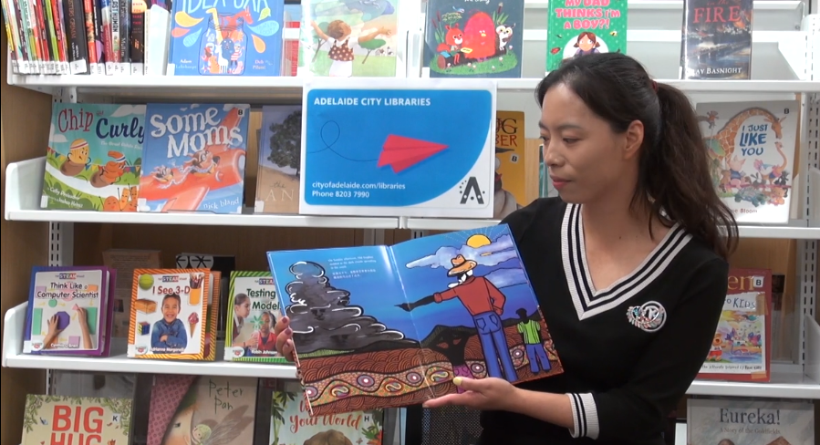 AdelaideLibrary's tweet photo. For online storytime this weekend, Yuan reads ‘Big Rain Coming’ by Katrina Germein in both English and Mandarin. Stick around after the story for a twinkly sing-a-long!
Watch here: https://t.co/Vs43nLnJDt
Libraries SA #LibrariesSAOneCard https://t.co/L0EIZpVJcS