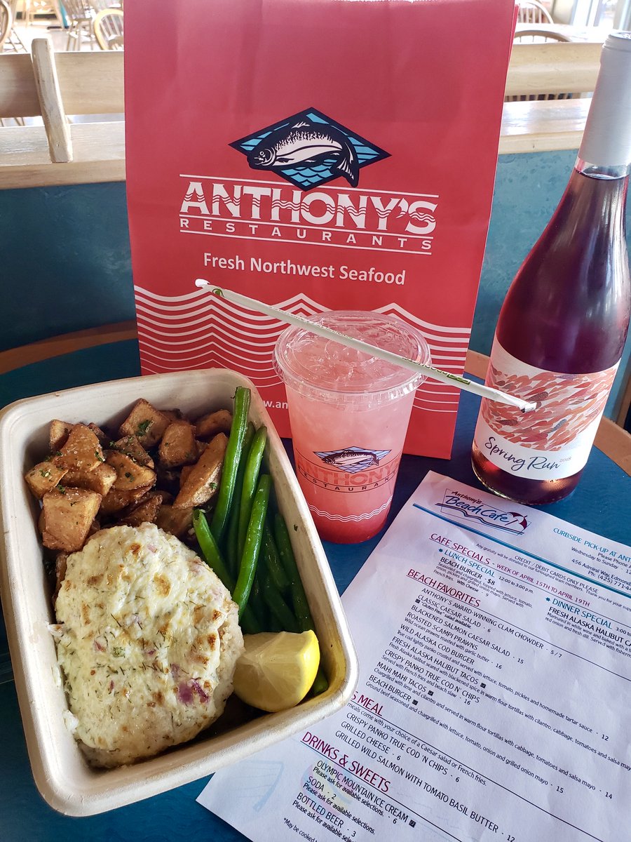 State Night date night to #WAdine &amp; #WAwine together is tonight! Super simple: order your favorite takeout from us, pair it w/your favorite #WAwine then tag us &amp; <a href="/sipglocal/">sipglocal</a> in your posts! It’s the perfect night to come together to support our local industries! <a href="/januikwinery/">Januik Winery</a>