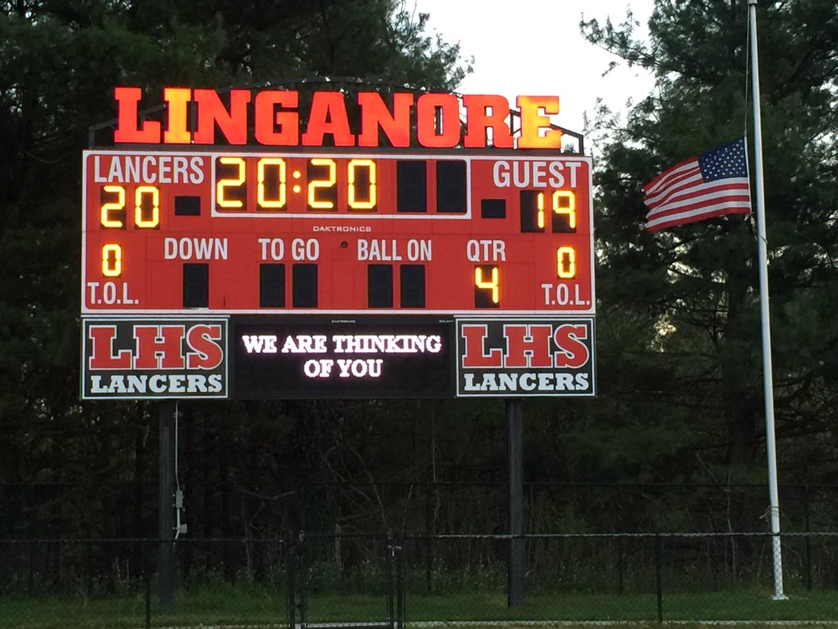 Lhsathletics01's tweet image. LHS stadium scoreboard highlights the Class of 2020!  We are thinking of you, class of 2020 @FCPSMaryland @FCPSAthletics  @sonnyjo90  @lancerleader  @LinganoreLancer  @lhsjournalism