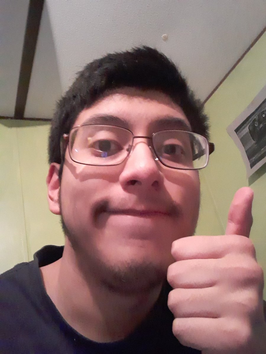 fernandoceles16's tweet photo. Today is Decision day. My plans after graduation is going Central Carolina Community College and Study Computer Engineering and other Computer programs because Computers are kinda like my thing and might have a job in the near future. #lcsdecisionday https://t.co/5qsV4c5F1I