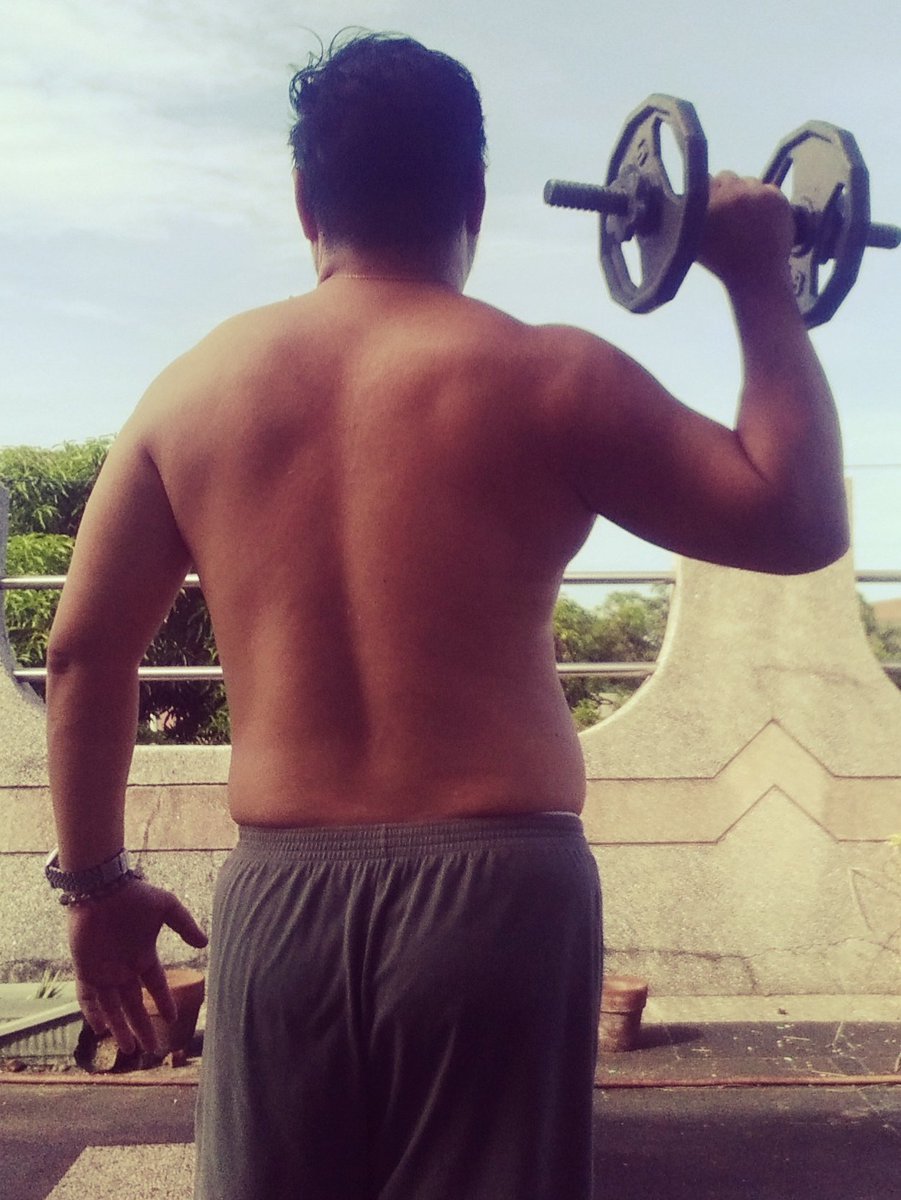 tonypama's tweet photo. Workout baby... https://t.co/XcS5YZdlqe