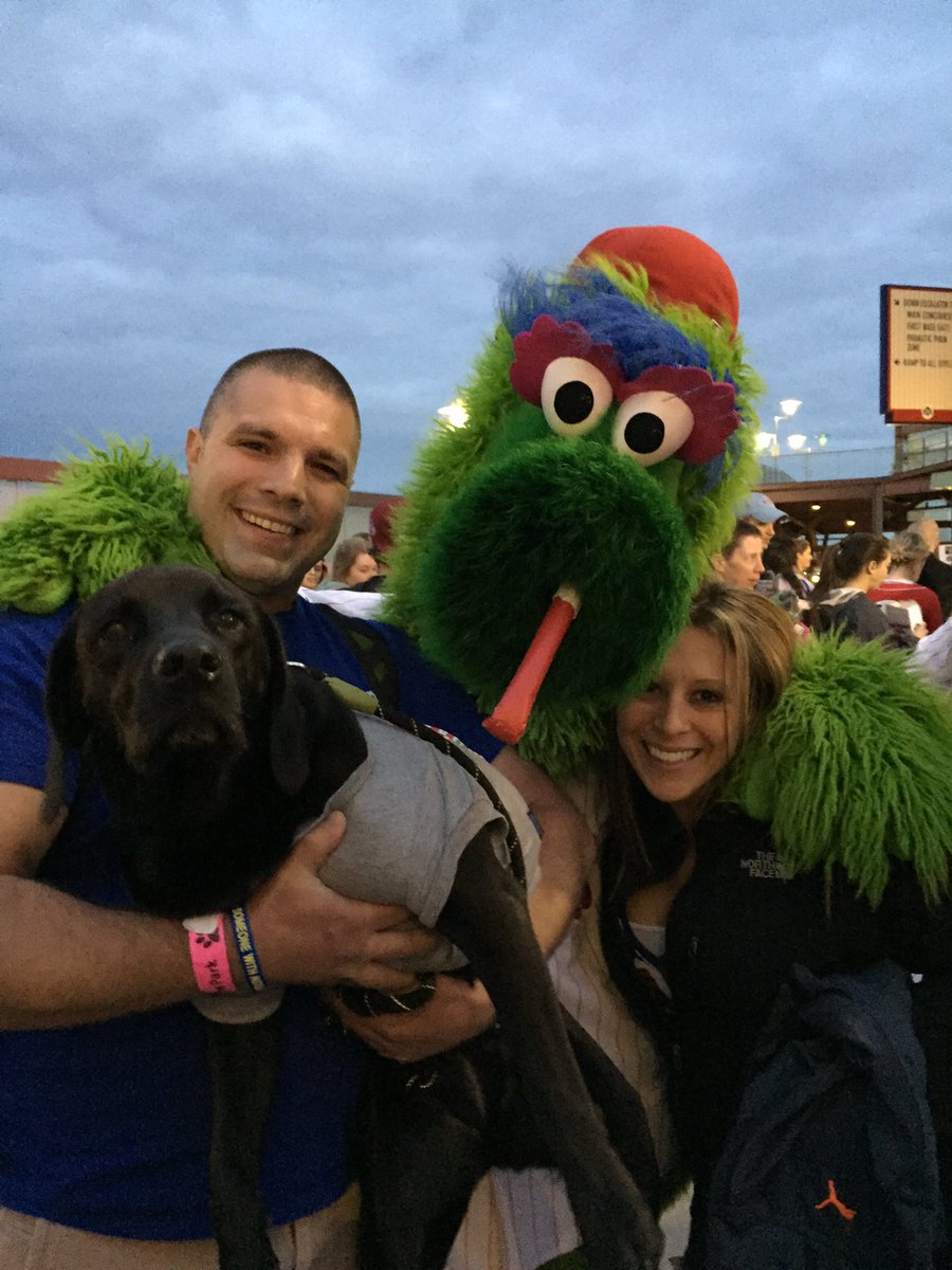 ms_hutch11's tweet photo. Give me all the fur babies!! Virtual Spirit day!!!#lmlearns https://t.co/wx7LE2wqPJ