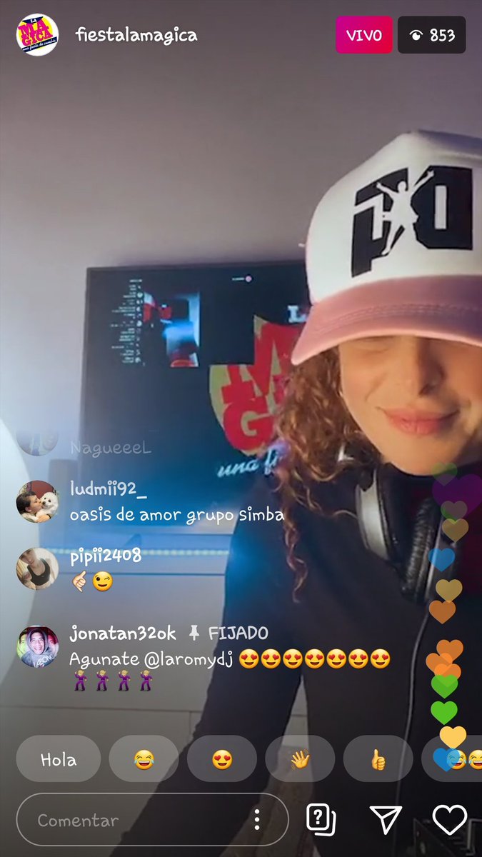 <a href="/RoomiiMachado/">Romii 💚</a> te acordas cuando nos rompimos esa @fiestaLaMagica?.