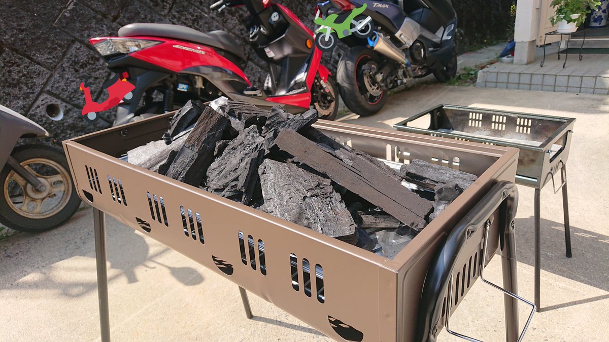 トラストのユウくん T Max 愛車 シグナス 愛車 ディオ 足 の三台です 笑