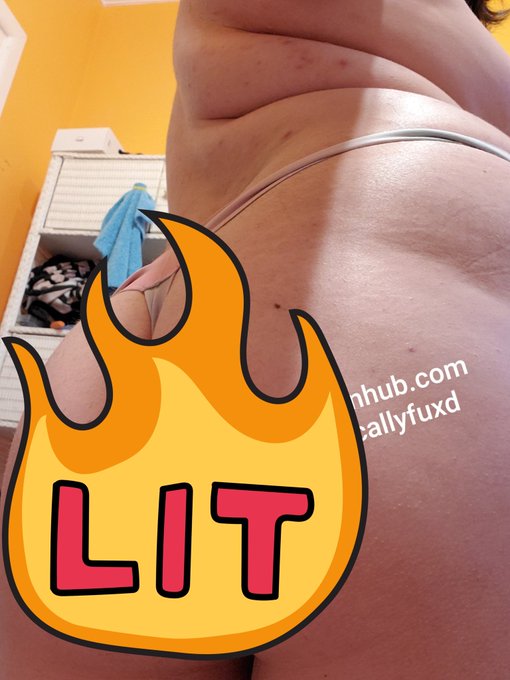 Go subscribe to my FREEE OnlyFans to view the UNCENSORED version: https://t.co/AGtol8X8kN https://t.<a href="/tag/animalcrossing"class="tags"><span>#animalcrossing</span></a><a href="/tag/nintendoswitch"class="tags"><span>#nintendoswitch</span></a><a href="/tag/acnh"class="tags"><span>#acnh</span></a>