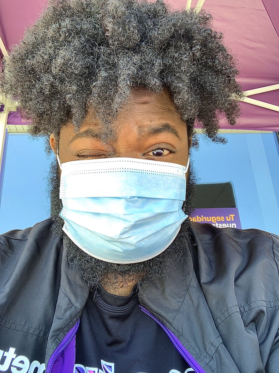 CaptMetro's tweet photo. New sign vibes ✊🏾💯 https://t.co/aWxoEsBnmI