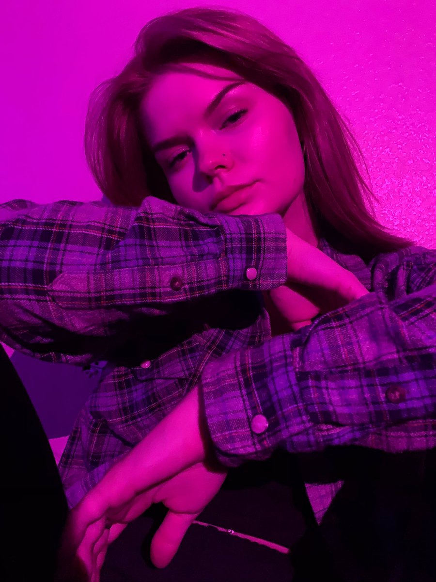 savwiggins's tweet image. mwah