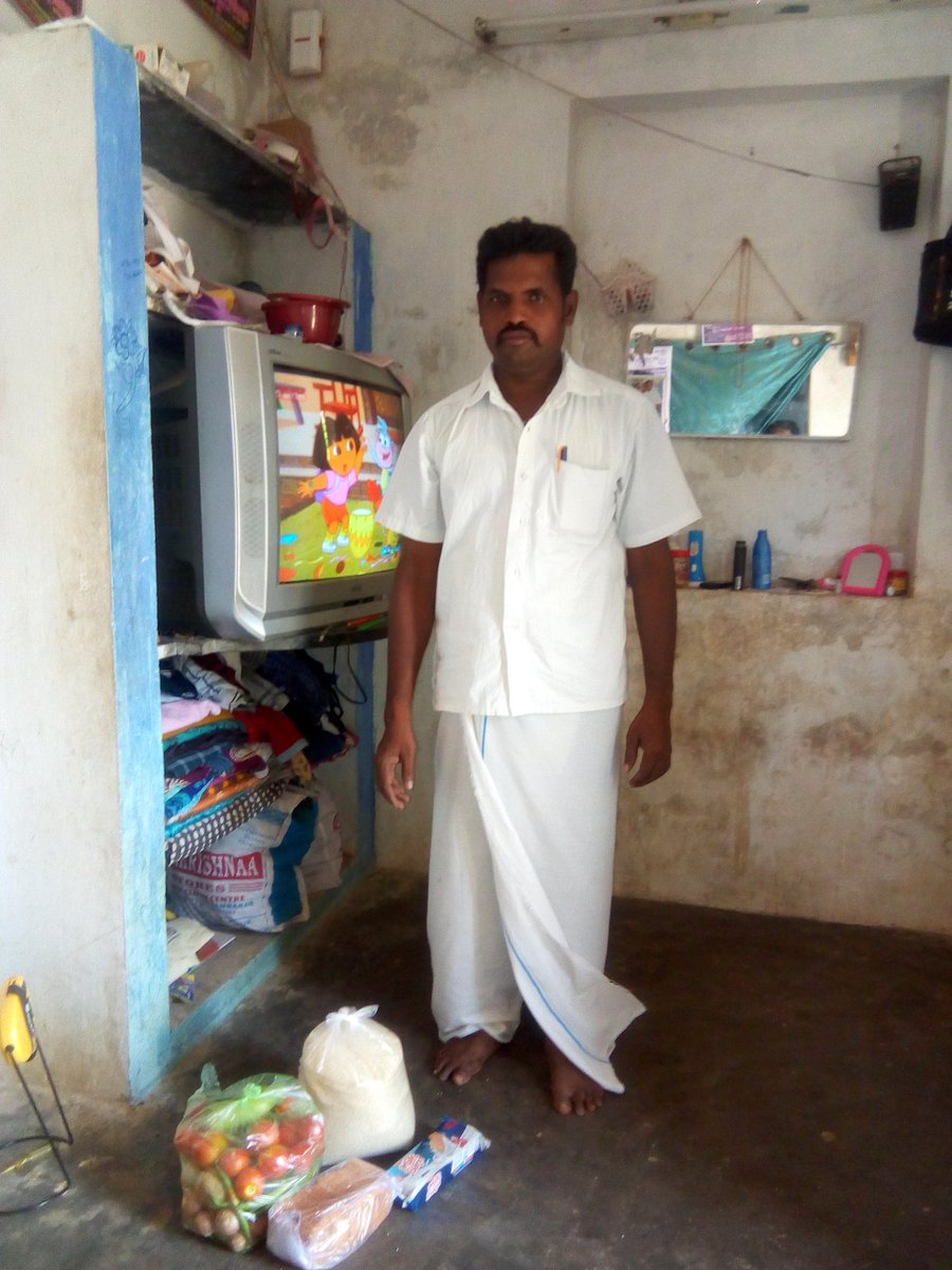 A54Mur's tweet photo. ஒன்றிணைவோம்  மூலமாக நான் மாற்றுத்திறனாளி என்று தெரிந்ததும் உடனே எனக்கு இந்த பொருட்களை வழங்கியுள்ளார் தளபதி அவர்கள் ஐயா அவர்களுக்கு என் மனமார்ந்த வாழ்த்துக்கள் என் குடும்பத்தைச் சார்ந்த வாழ்த்துக்கள் தெரிவித்துக்கொள்கிறோம் https://t.co/ROc4Cgg4tU