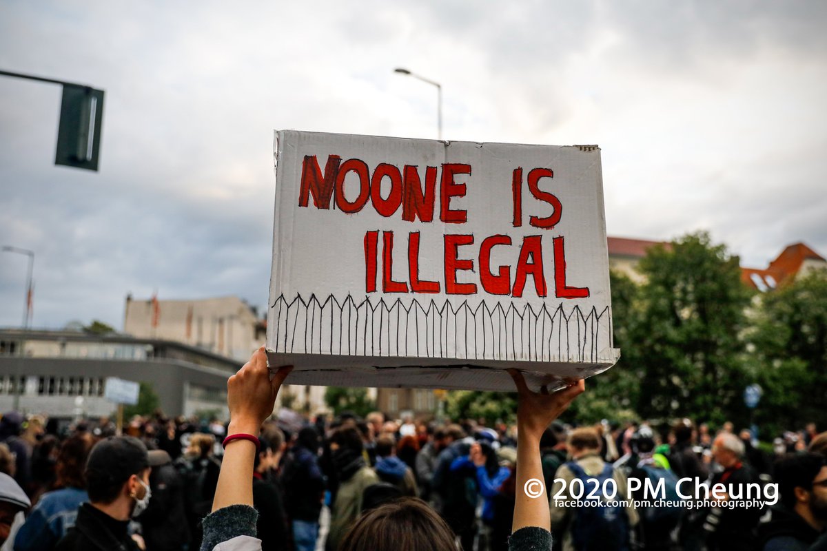 Am 01.05.2020 haben in #Berlin-Kreuzberg rund 3.000 Menschen - trotz der Corona-Beschränkungen - an der alljährlichen revolutionären 1. Mai Demonstration teilgenommen. Dabei kam es zu Auseinandersetzung und zu Festnahmen.

Bilder:
https://www.flickr.com/photos/pm_cheung/albums/72157714123429376

#b0105 #R1MB #1Mai 