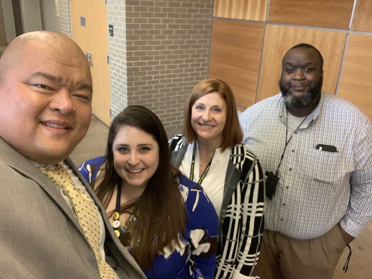 Alexis W. Hyatt tweet media
