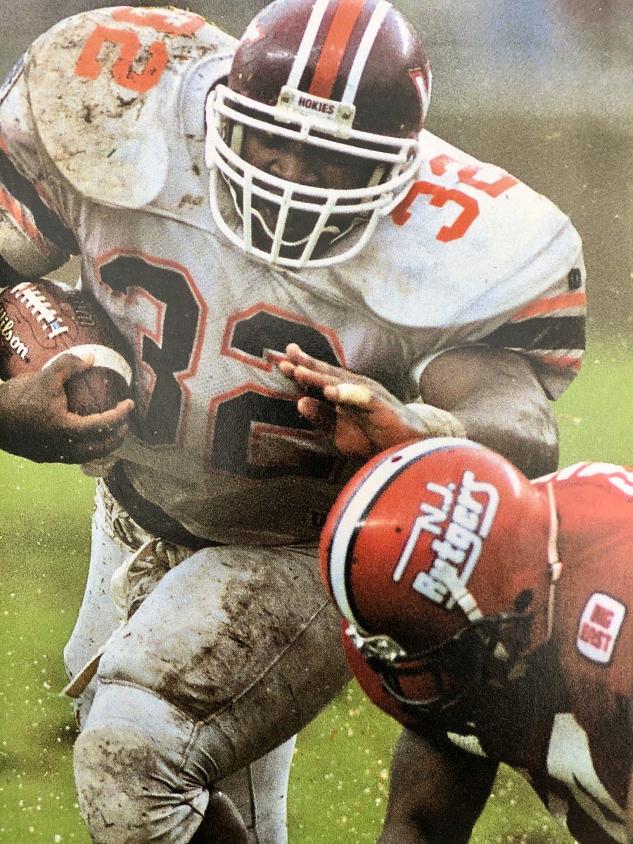 Found this photo in an old SI. Love how CFB in the 90s were full of oversized shoulder pads and classic uniforms. Peep that Rutgers helmet which actually revealed NJ in fact Found this photo in an old SI. Love how CFB in the 90s were full of oversized shoulder pads and classic uniforms. Peep that Rutgers helmet which actually revealed NJ in fact