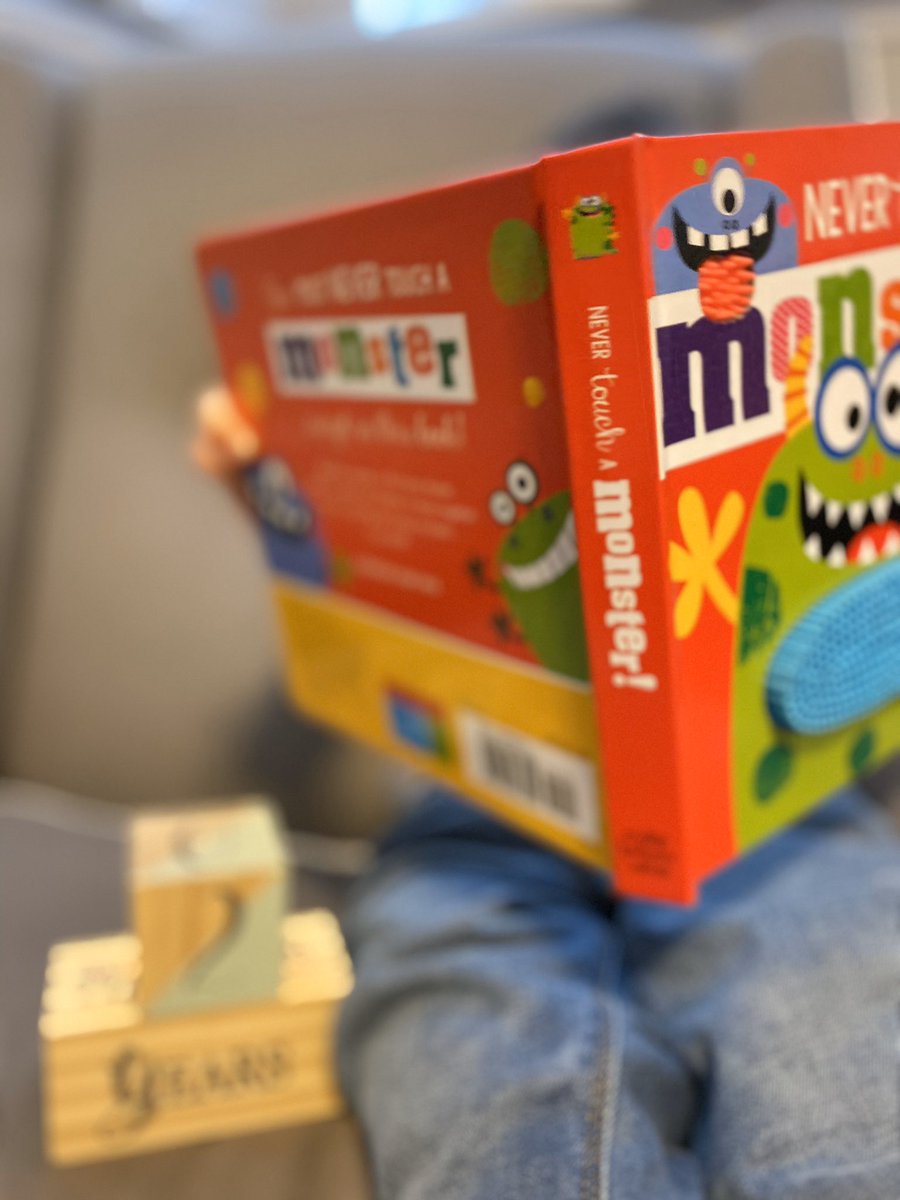 MelissaScaletta's tweet photo. Today was favorite book day and we pulled out one of our favorites! #NeverTouchAMonster #SensoryBook #SillyBooks #ABCcountdown #Bday https://t.co/eJGdoNYLBk