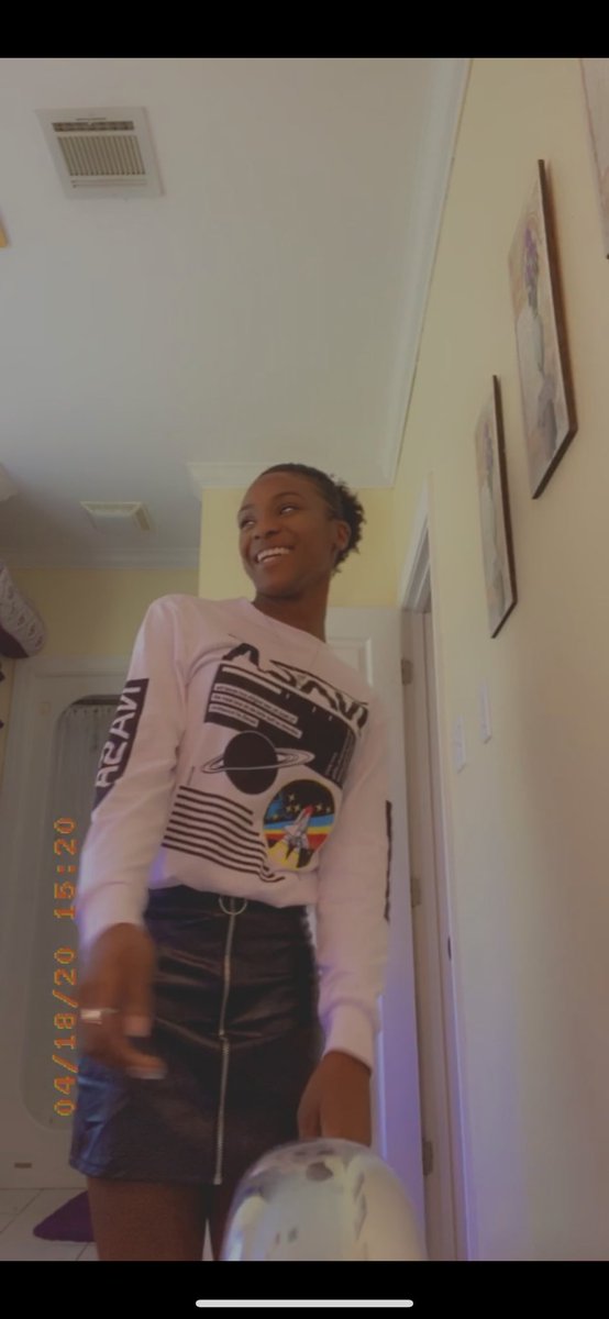 kredd_2's tweet image. Loading... 20🥂 #May27