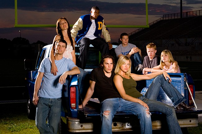 Friday Night Lights (2006)Average age gap: 6.88Smash (16.5) - Gaius C (23)Matt (15.5) - Zach G (24)Lyla (16.5) - Minka K (26)Jason (17.5) - Scott P (27)Tim (16.5) - Taylor K (25)Tyra (16.5) - Adrianne P (23)Landry (14.5) - Jesse P (18)Julie (14.5) - Aimee T (17)