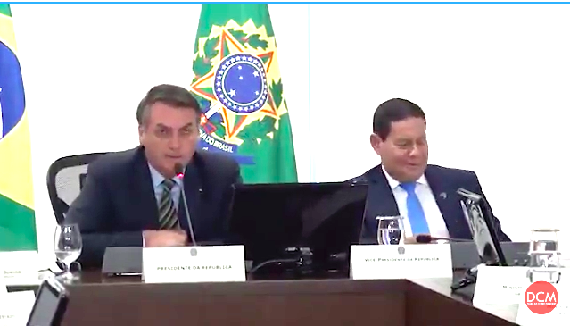 Resumo da live #CabareEmCasa 

Eduardo Costa / Leonardo