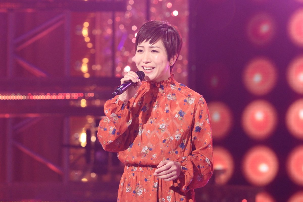 ものまね紅白歌合戦 公式 ものまね紅白 今夜9時 最新 ヒット曲が目白押し 朝ドラ主題歌 フレア Cm曲で話題の 高嶺の花子さん マリーゴールド 昨年の紅白 歌合戦でも歌われた 白日 が登場 放送中に紅白対決勝敗予想で豪華