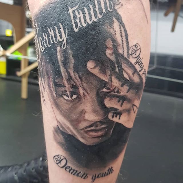 Juice WRLD posted this photo to his Instagram of his girlfriend Ally  Lottis tattoo she got of his name Jarad 3 years ago today   r JuiceWRLD