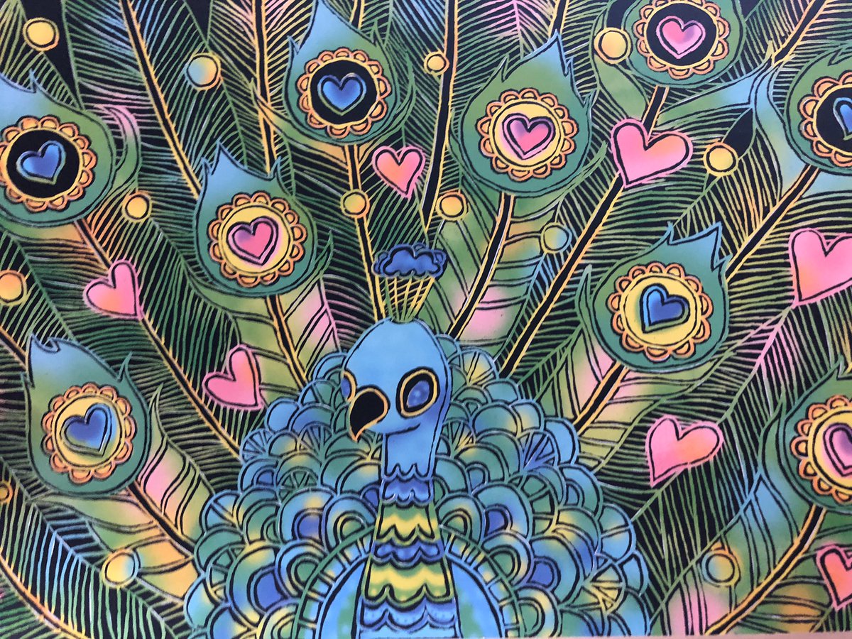 スクラッチアート、孔雀完成です！！ #ダイソー #スクラッチアート #趣味