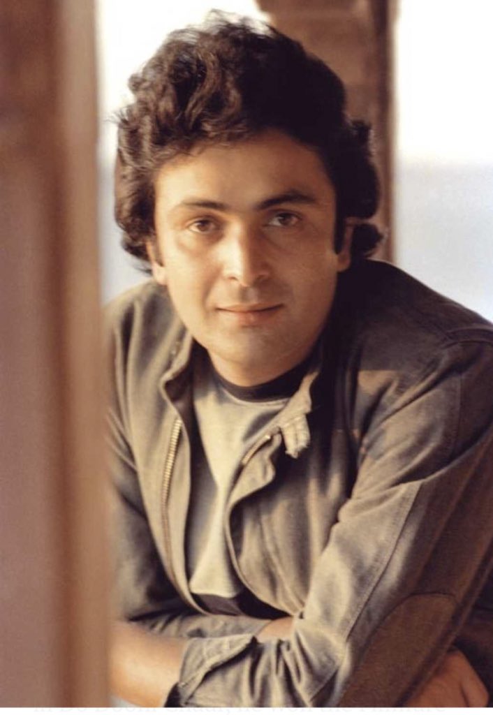 Geeta_Basra's tweet photo. Ek hasina thi.. ek deewana tha.. kya umar.. kya sama.. RIP to a legend.. @chintskap my condolences to the whole family 🙏💔 a very sad day.. https://t.co/3DVNq6IUHu