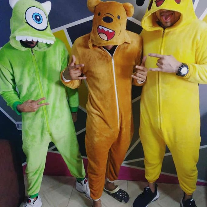 Listos para trabajar ni&ntilde;as https://t.co/jrYVg72SuX<a href="/tag/mianiversariodetwitter"class="tags"><span>#mianiversariodetwitter</span></a>