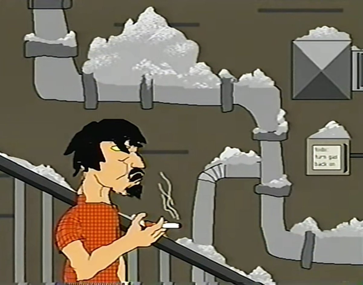 PilotRedSunCaps's tweet image. Prᴇɪty sure that's an OSHA violation.