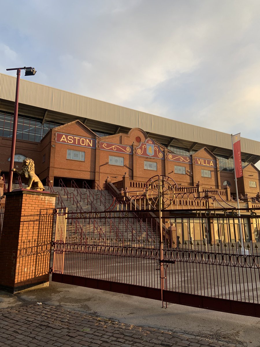 BoxingAVFC tweet media