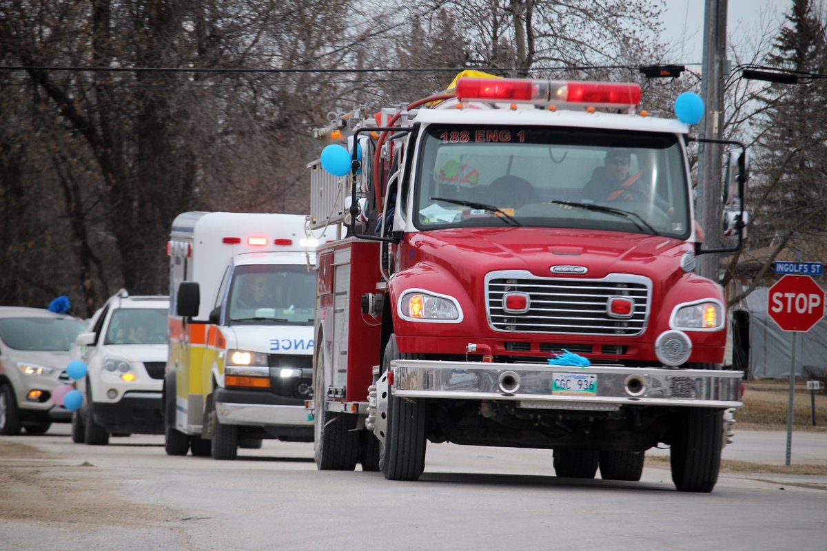 InterlakeSpec's tweet photo. Photos from the Arborg Elders Parade on April 26.
(Photo credit: Adam Peleshaty/The Interlake Spectator/Postmedia Network) https://t.co/Pfv83U3aJS