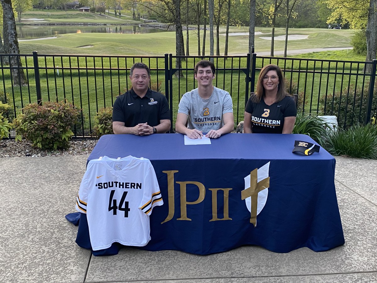 JPIIAthletics's tweet photo. 🚨SIGNED!!!🚨
 
🥍Cade Marino signs to play lacrosse at Birmingham Southern College!
 
Highlights and words from @JPII_Lacrosse head coach, Pat Kennedy: https://t.co/DkZI1o7aOJ

Congrats, Cade!
 
#SigningDay #GoKnights https://t.co/b1G54dE0YU