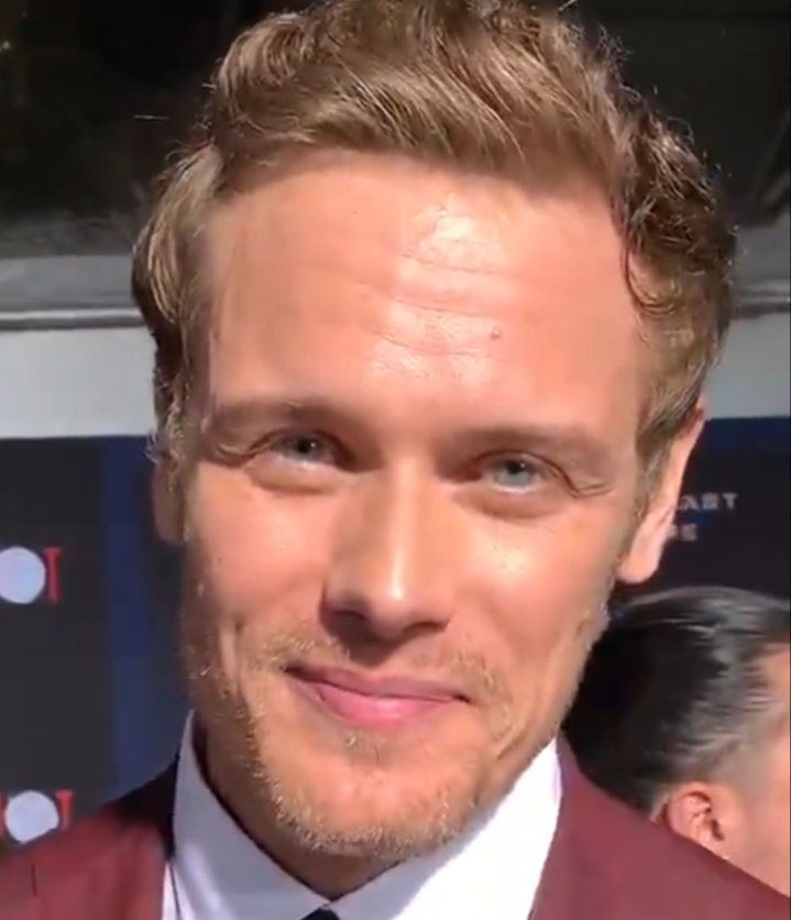 A BIG HAPPY 40TH BIRTHDAY SAM HEUGHAN YOU NEVER LOOKED BETTER         