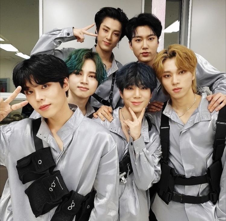 группа 7б сейчас. K pop группа enhypen. Ab6ix kpop. что в их группе 7. 1the9 сонвон.