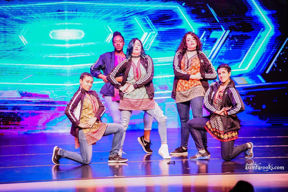DanceUSADance's tweet photo. #InternationalDanceDay means we go back down memory lane with some unforgettable moments from #DanceUSADance 💃🏻 .
.
.
#PC: Asim Farooki 📸 https://t.co/IsB2XaFb3N