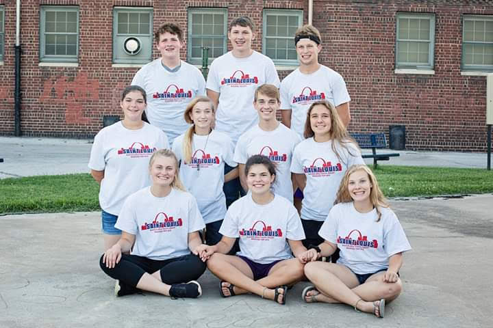 HeadleeKaitlyn's tweet photo. Best Senior memories. Band Trips, student section, mission trips and volleyball!  @chrisbito @mayaphelpss @awelth17 @abigail_shepley https://t.co/zRHlQiVeJK