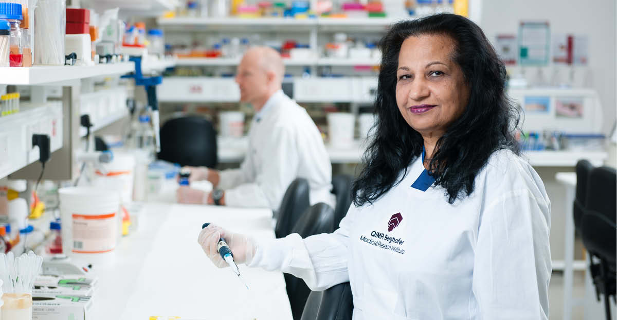 Congrats to #QIMRBerghofer Prof @drKhannaKK recipient of a new @ocrfaustralia @NBCFAus joint research grant to investigate new combination therapy for serous-type #ovarian #cancer and triple negative breast cancer #TNBC. ocrf.com.au/news/37/nbcf-c…