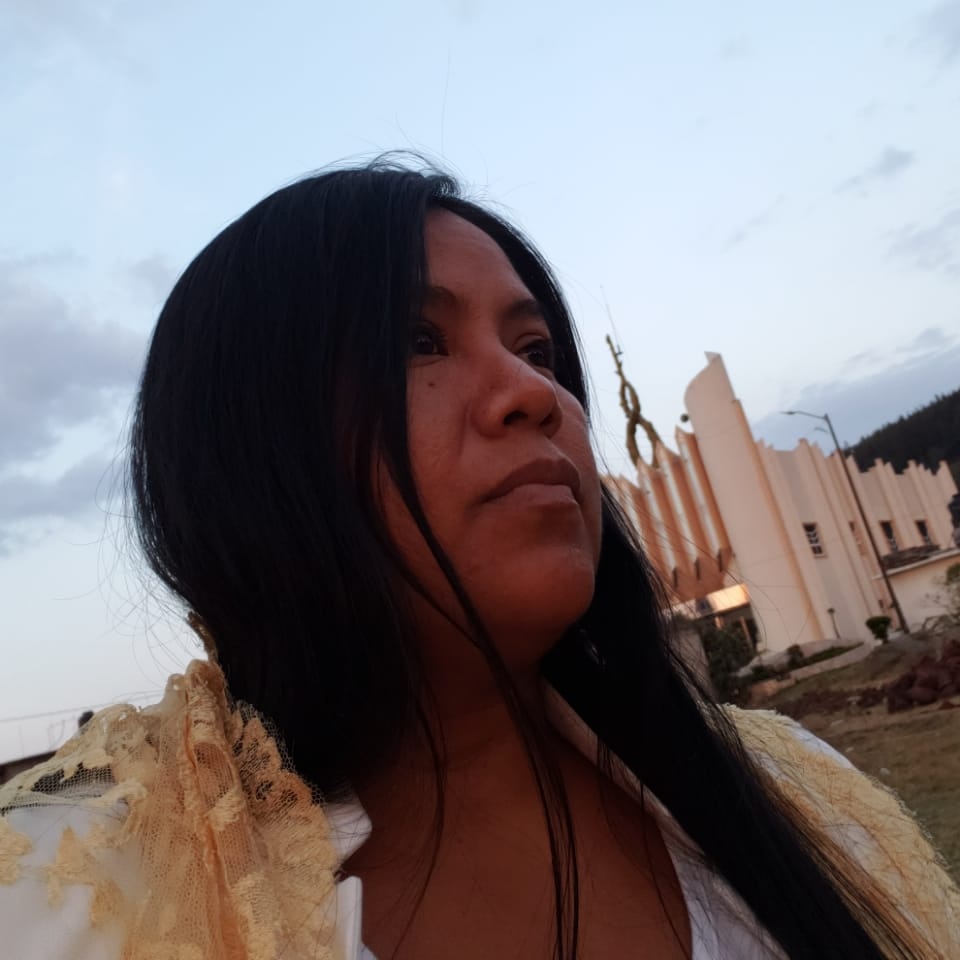 EuniceGoGe's tweet photo. #NuevaFotoDePerfil https://t.co/uq3dedor7x