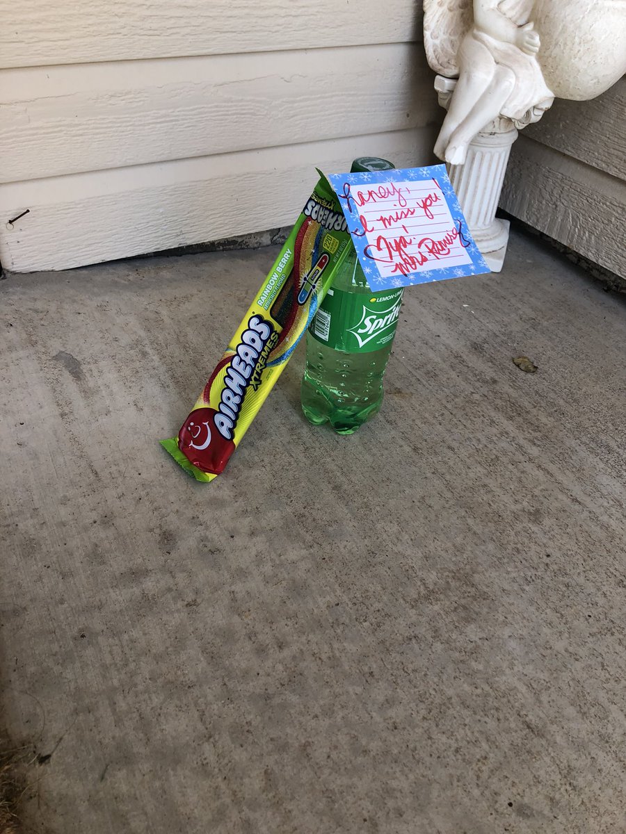 Love when my Ss are working hard and I can drop off a treat to their front door! #CISDRocks @CityViewElem