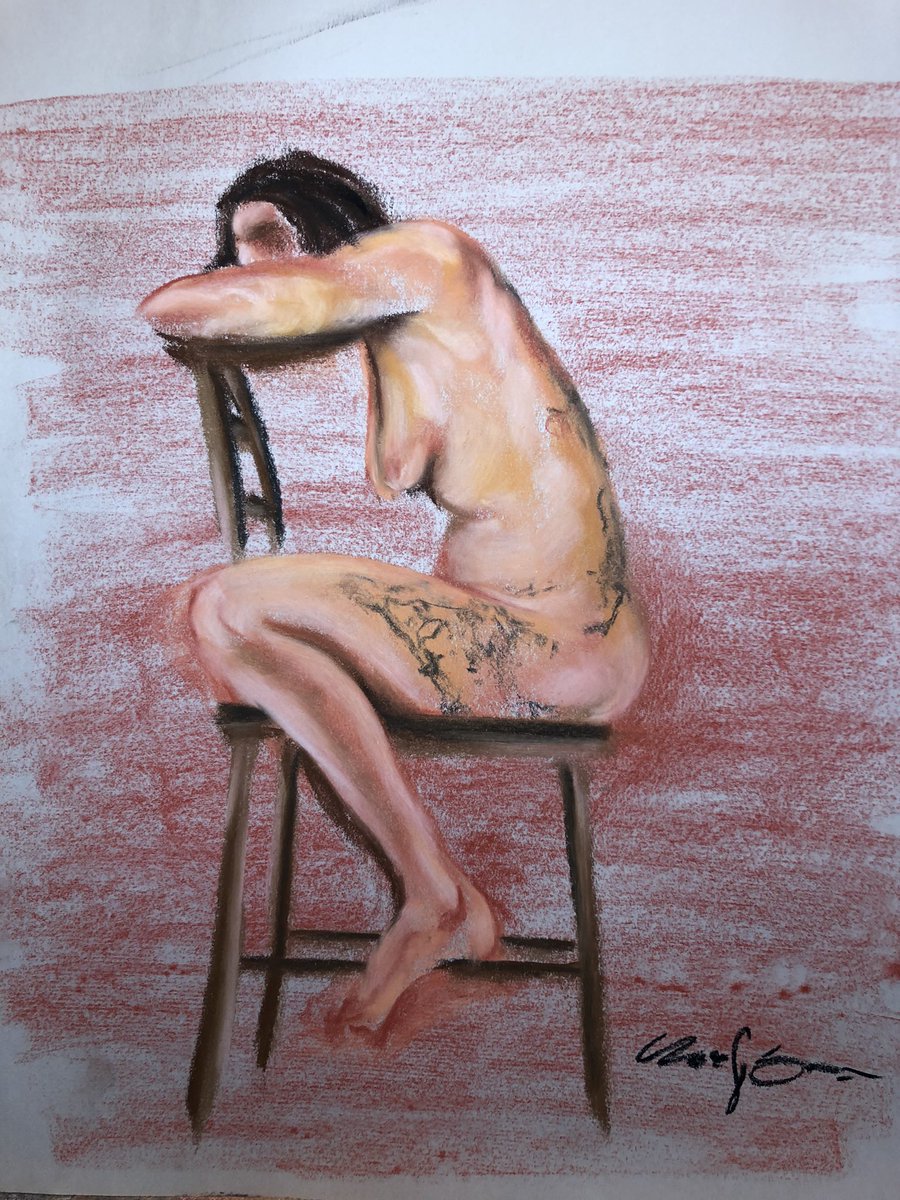 ArtbyZepeda's tweet photo. Tonight’s figure drawing session on ZOOM.
15 AND 25 minutes pose
18x24 Pastels on Newsprint.
With eccentricearthling posing
And aferlysunflower2 hosting.
Both on IG
#DrawFromHome
#Drawing
#nude
#Art
#artists
#DRAWNFIGURE
#figuredrawing
#ArtPose
#NudeArt https://t.co/2g9fuqF61v