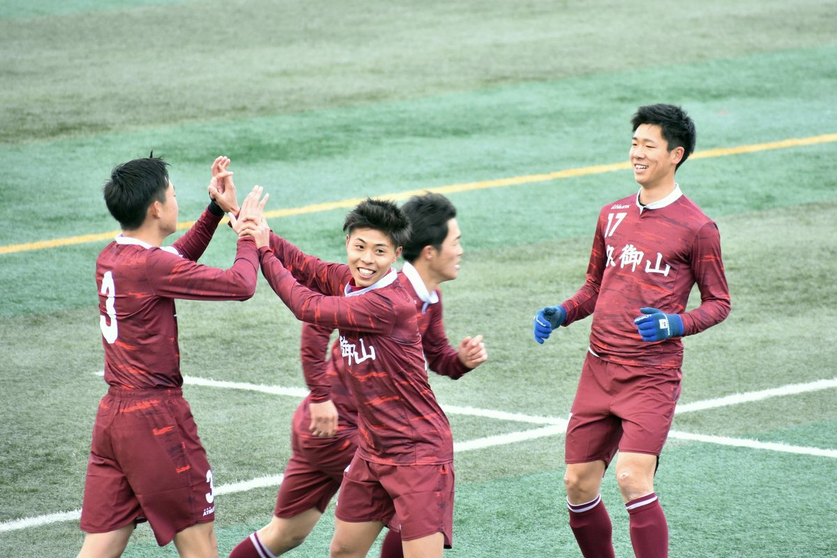 tetsusaka10's tweet photo. 山本大翔選手👍
小さい身体から想像つかない爆発的なエネルギーでピッチサイドを縦横無尽に走り抜く、まさに久御山のダイナモ。彼の献身的な無駄走りに中盤選手も助けられてるはず。
マルカで鍛え抜かれた走力を武器に、チャンスが有れば貪欲にゴールを狙う勝ち気なスタイルは観ててとても気持ちいい‼️ https://t.co/IQsBk6vH8I