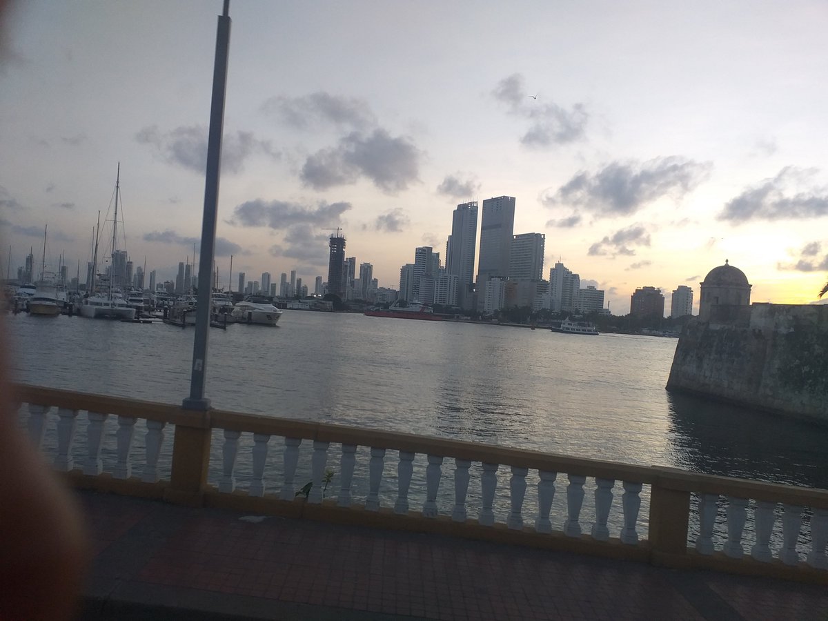 KaterinNps's tweet photo. 🥰🥰🥰  quiero tomar mis maletas y salir de viaje apenas todo esto pase !! https://t.co/irPXBM5y6v