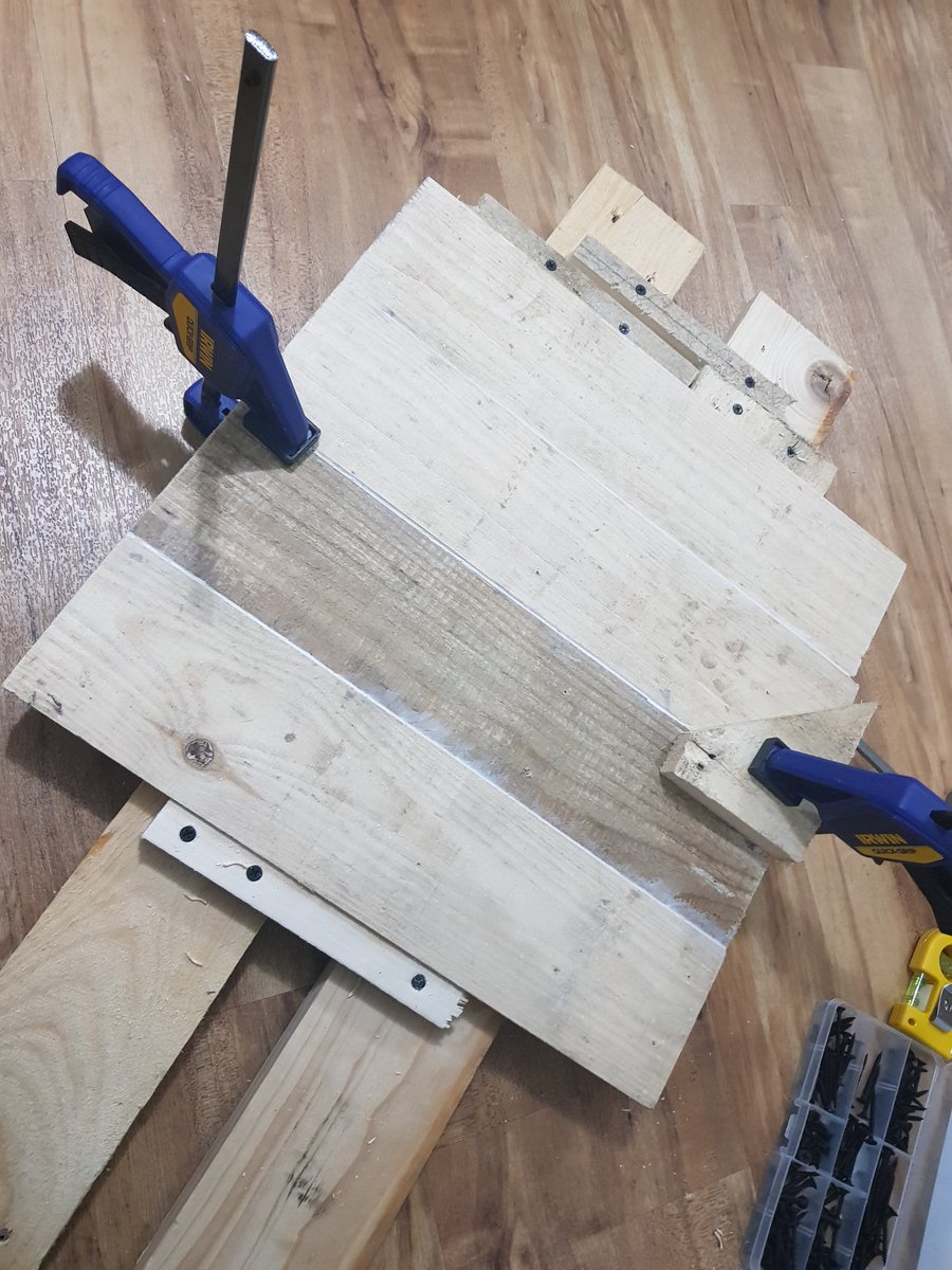 ProductionSteph's tweet photo. One of a few projects done so far over lockdown, starting to run out of supplies now though #lockdown #chess #project #bored #game #DIY #handmade https://t.co/Dz2bd7mskO