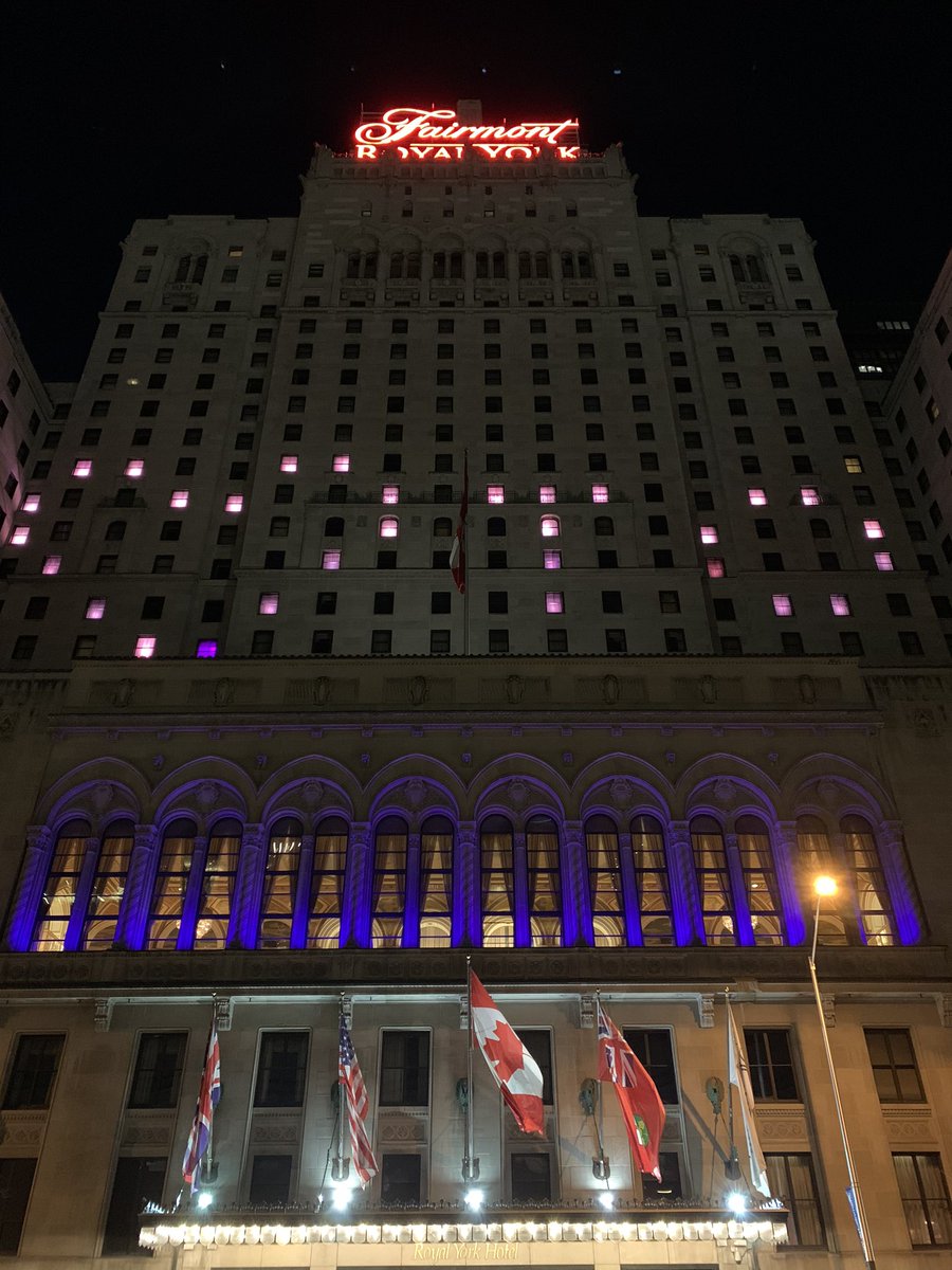 bgerrie17's tweet image. Inspiring to see physician assistants using their flexibility and initiative to fill much needed gaps during #COVID19 in ICU’s, ED’s, OR’s, LTC and beyond. Proud to be a member of #frontlinePAs. We are here to help, you’ll find us at the front. 
@celliottability @fordnation