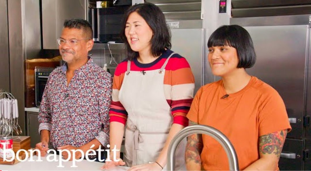pod_appetit's tweet photo. Late-night video, whaaa? Bon Appetit after dark? π
Christina, Rick, and Sohla challenge BA fans to make mayo, grilled cheese, and more. One of a series that until now has only been on BA Videos.
#BonAppetit #FanAppetit #PodAppetit
https://t.co/CE1kCjFyLt https://t.co/SL4naDI13b