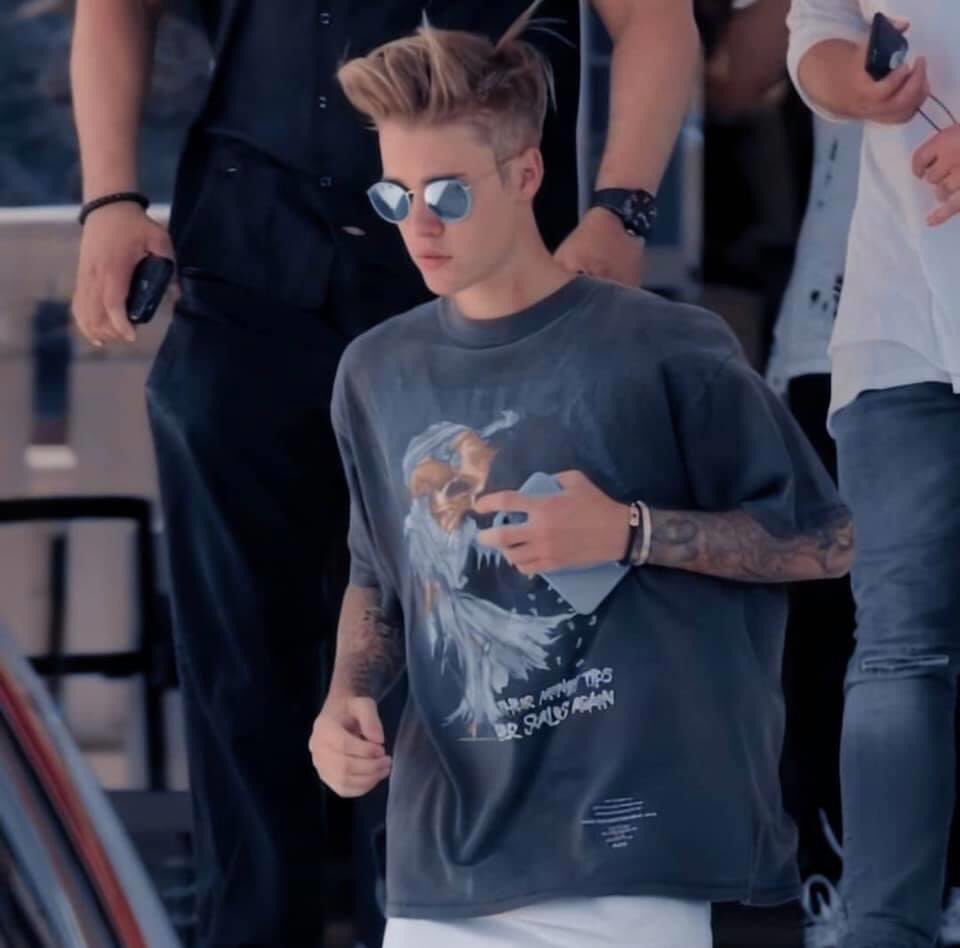 ibeliebersmx's tweet photo. https://t.co/P6N3vV4KLu