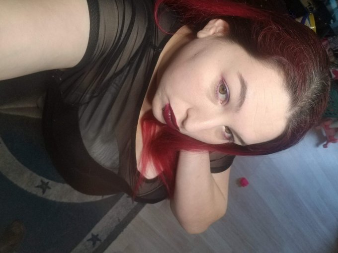 I'm online right now on Skyprivate - pay-per-minute system for Skype live shows. Call me right now in<a href="/tag/onmfc"class="tags"><span>#onmfc</span></a>