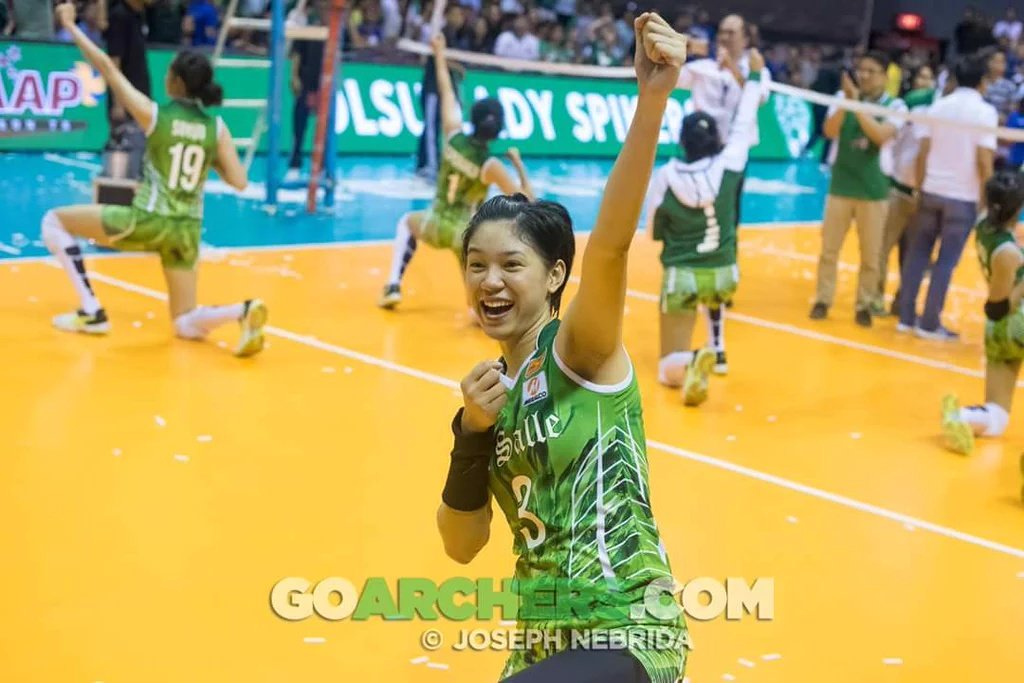 yeyefanaticss's tweet photo. One of the treasures I would forever keep as a fan was this:
4 years ago, in the place where we witnessed your downfalls &amp; setbacks -- we saw the stars aligned in perfect unison, making your dream come true: to end your career with a championship✨

So proud of u @mikareyesss 💚 https://t.co/BAZkEeqGb1