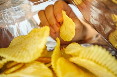 wearespider's tweet photo. Lorenzo Angelucci, CEO of sustainable packaging company @TranscendPacka1 discusses why DEFRA must work to ensure the fight against single-use plastics is not waylaid by current events in @TheGrocer 

Read more here: https://t.co/Dt4vgww7DB https://t.co/qq5PvFKiLP