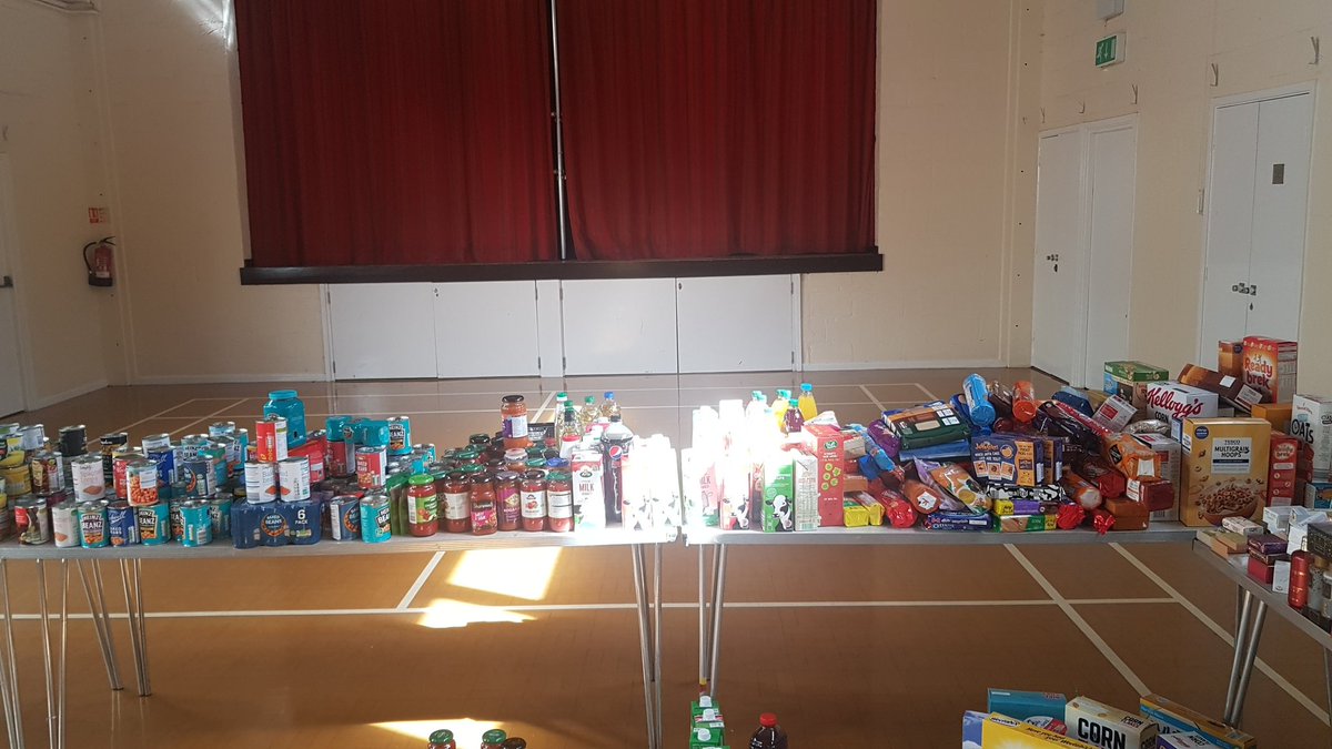 We are open until 12 today  at Salfords Village Hall please bring down your food/welfare thank you for your support <a href="/reigatebanstead/">Reigate & Banstead Borough Council</a> @Loveworksorg <a href="/SalfordsSchool/">Salfords Primary School</a> <a href="/SalfordsCC/">SalfordsCC</a>