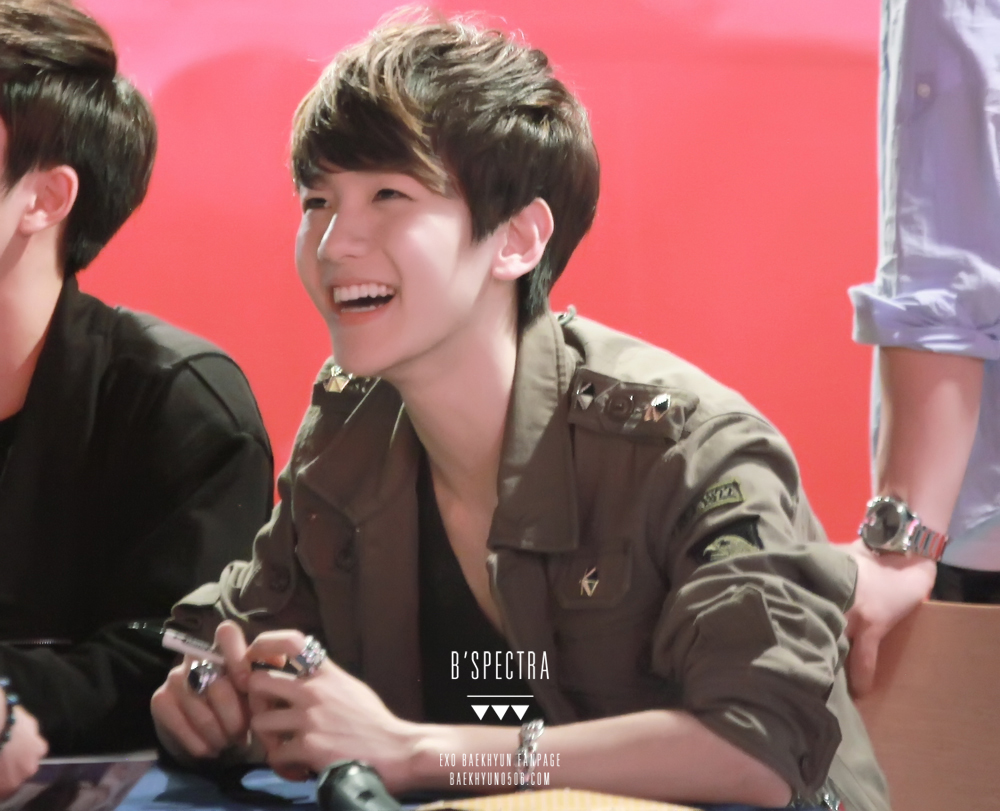 [DL] 120430 #Baekhyun #백현 MAMA Fansign at Uijeongbu : Preview &amp; HD Compilation - 148P #GoingBaekInTime
✴︎ bit.ly/2ycmKYN
✴︎ bit.ly/2SBW0YT