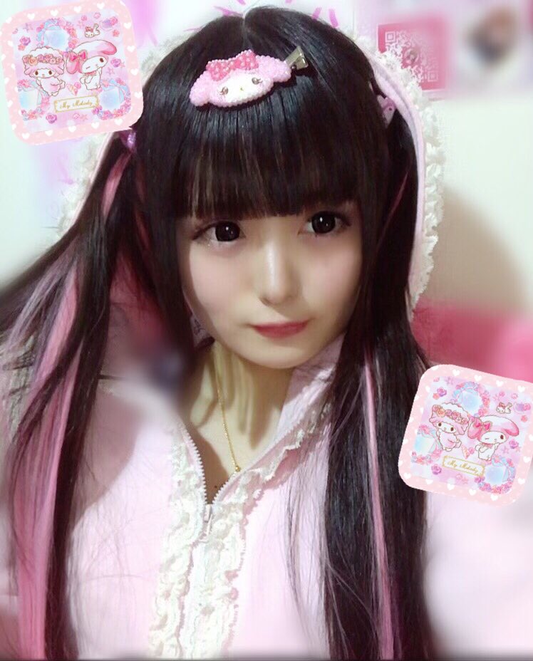 恋空 夢苺 こいぞら ゆめ パラキス ໒ そういえば インカラエク入れまちた ぴんくー エクステ インナーカラー ピンク マイメロ 地雷系女子 黒髪姫カット 少しでもいいなと思ったらrtorいいね メンヘラ